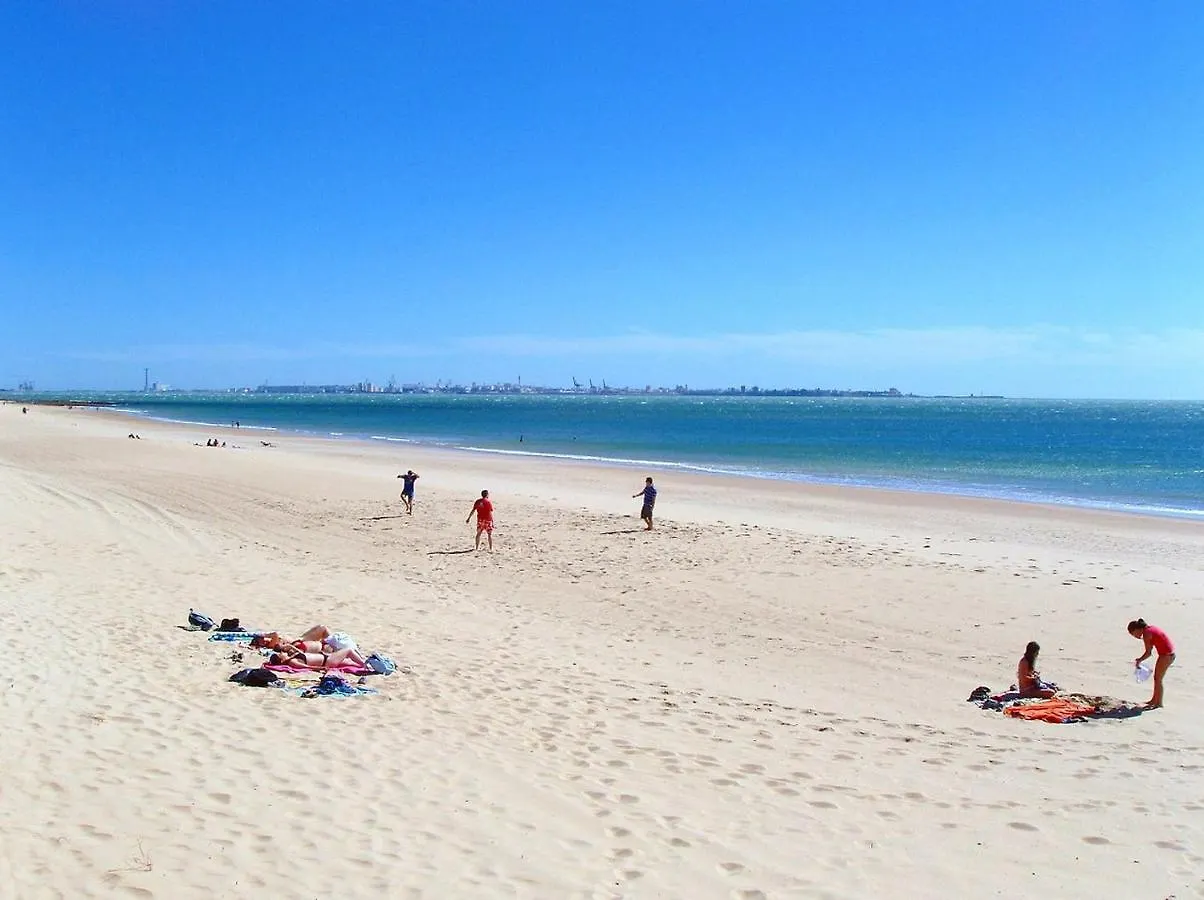 Holiday home Vistahermosa Chalet A 100M Del Buzo El Puerto de Santa Maria
